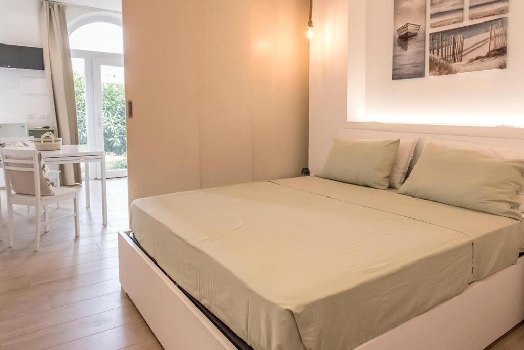 P010 - Porto Recanati, Nuovo Monolocale Fronte Mare エクステリア 写真